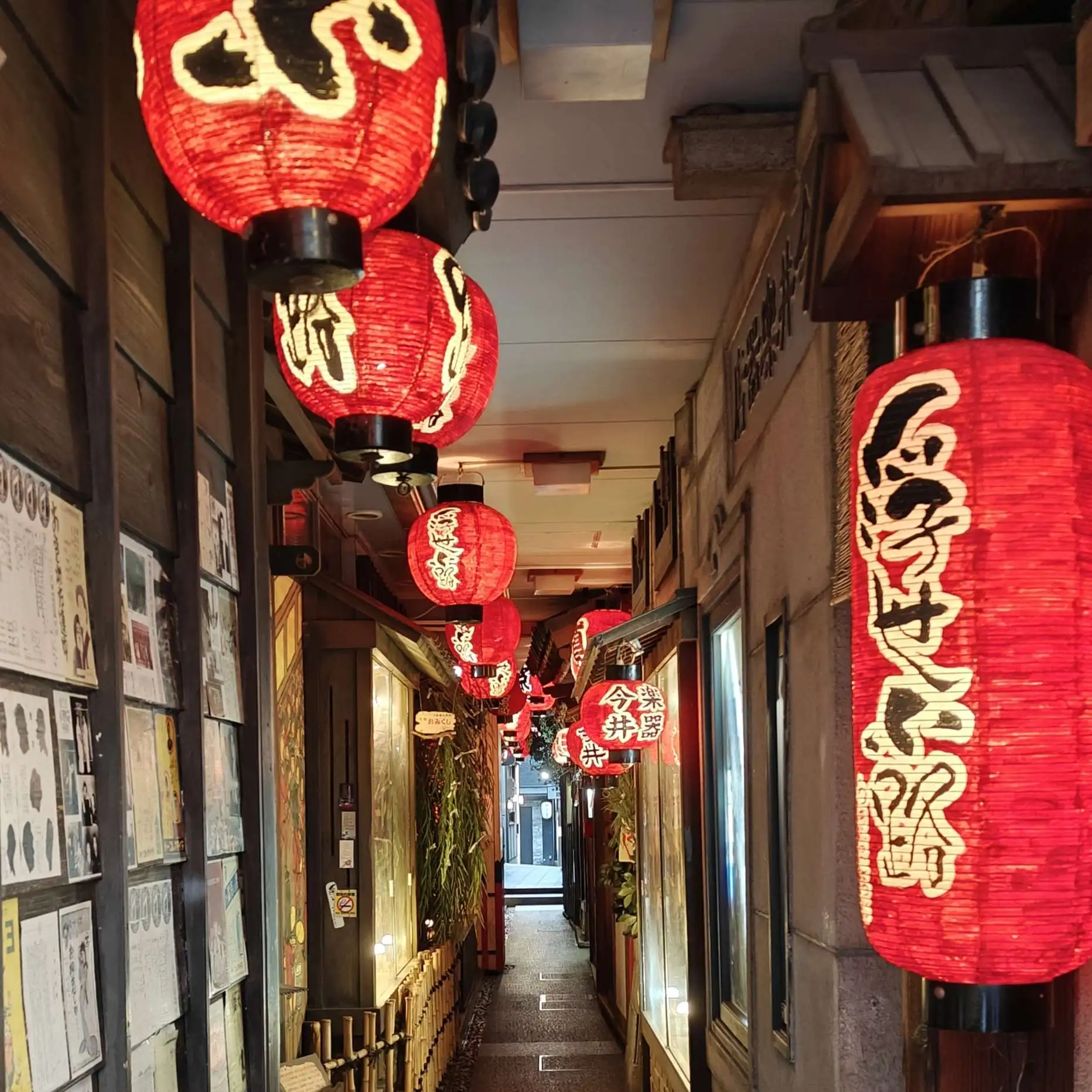 Photo de la librairie Manga Den - Galerie 1